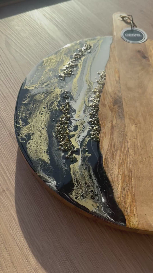 Luxe XL borrelplank Deluxe zwart/goud/wit/siersteentjes