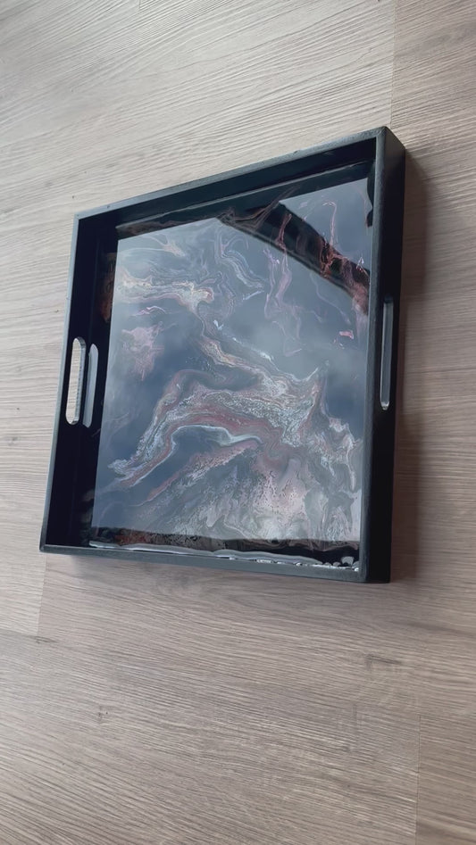 Vierkant zwart houten dienblad met luxe epoxy versiering